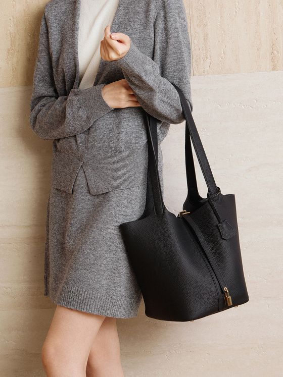Elova Handcrafted Genuine Leather Shoulder Bag in Black - E733 view 7