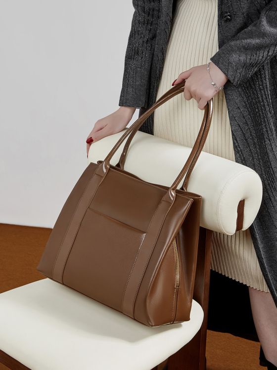 Elova Handcrafted Genuine Leather Tote Bag in Black - E812 view 8