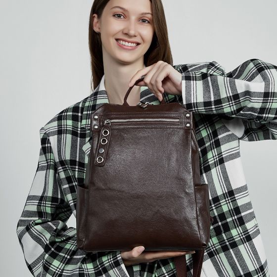 Elova Handcrafted Genuine Leather Bag in Black - E639 view 3