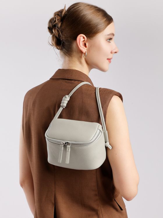 Elova Handcrafted Genuine Leather Crossbody Bag in Black - E726 view 3