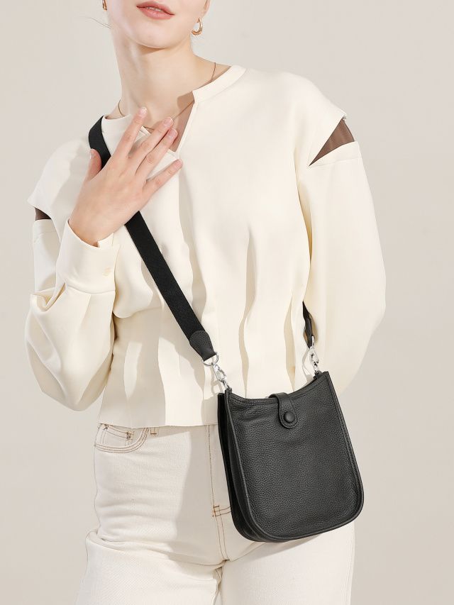 Elova Handcrafted Genuine Leather Mini Crossbody Bag in Black - E592 view 8