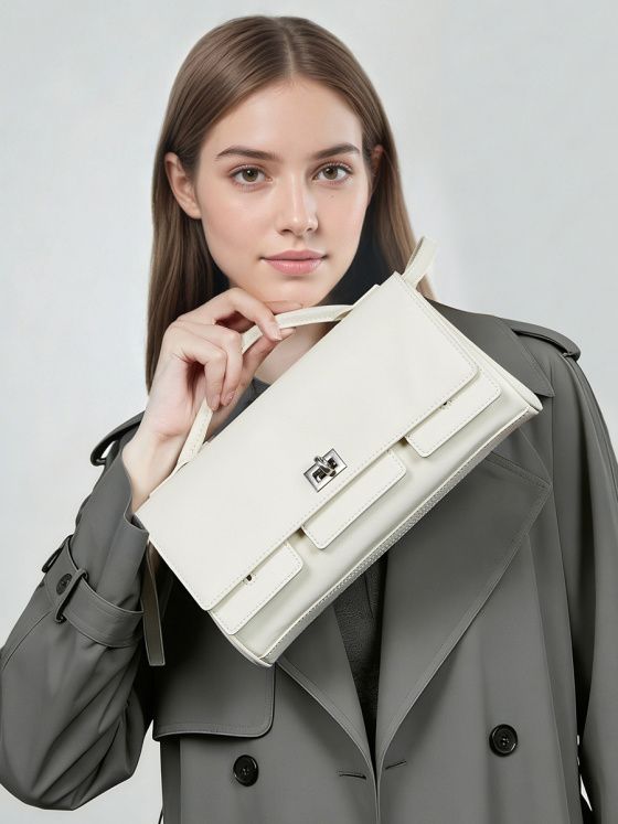 Elova Handcrafted Genuine Leather Crossbody Bag in Black - E798