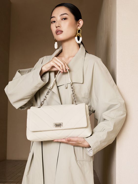 Elova Handcrafted Genuine Leather Crossbody Bag in Black - E732 view 3