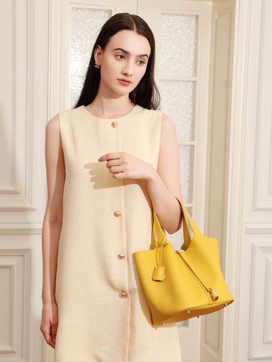 Elova Handcrafted Genuine Leather Bag in Black - E695 view 3