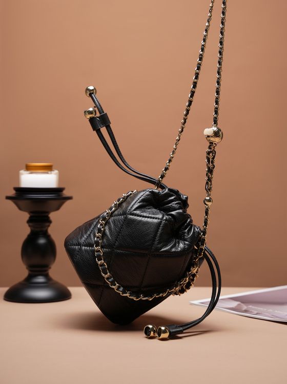 Elova Handcrafted Genuine Leather Crossbody Bag in Black - E203 view 4