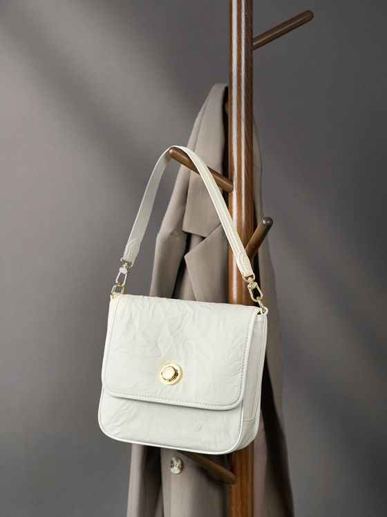 Elova Handcrafted Genuine Leather Crossbody Bag in Black - E260 view 7