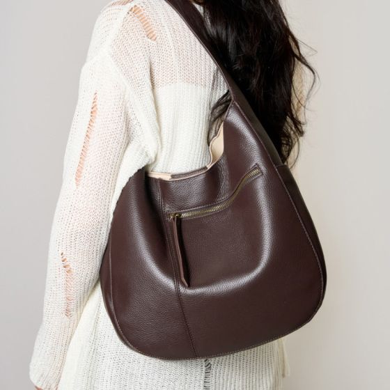 Elova Handcrafted Genuine Leather Tote Bag in Black - E632 view 5