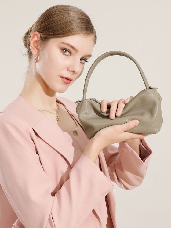 Elova Handcrafted Genuine Leather Crossbody Bag in Black - E595 view 2