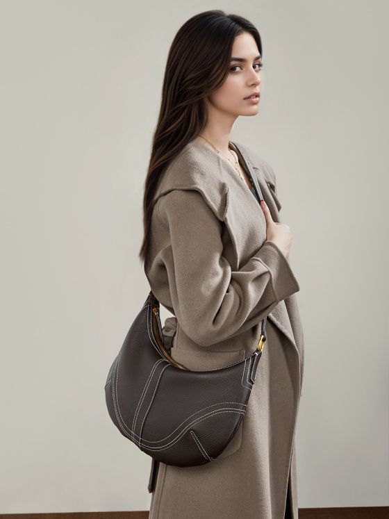 Elova Handcrafted Genuine Leather Shoulder Bag in Black - E804 view 2