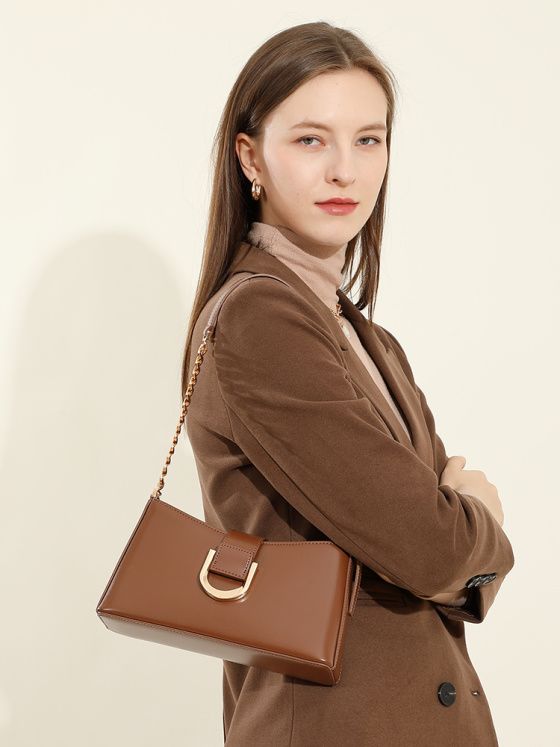 Elova Handcrafted Genuine Leather Crossbody Bag in Black - E612 view 5