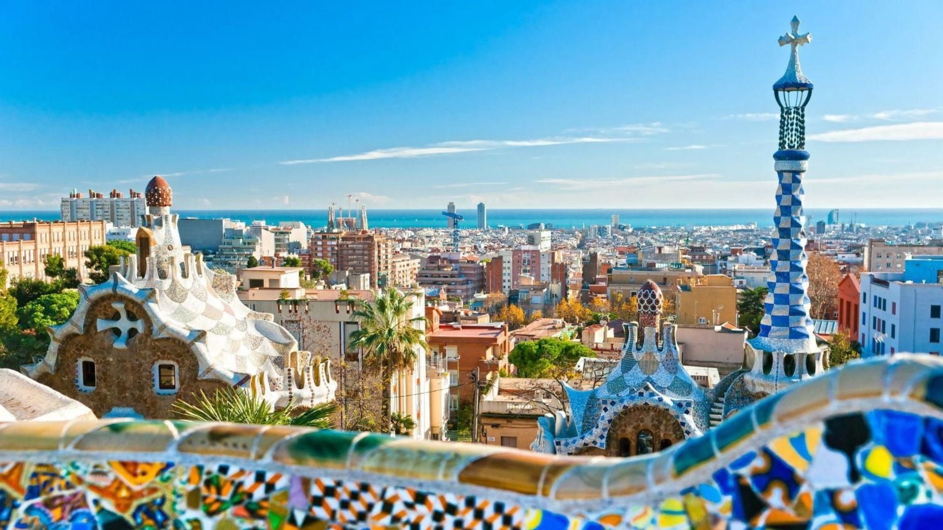 Barcelona in One Day: Sagrada Familia, Park Güell and Old Town