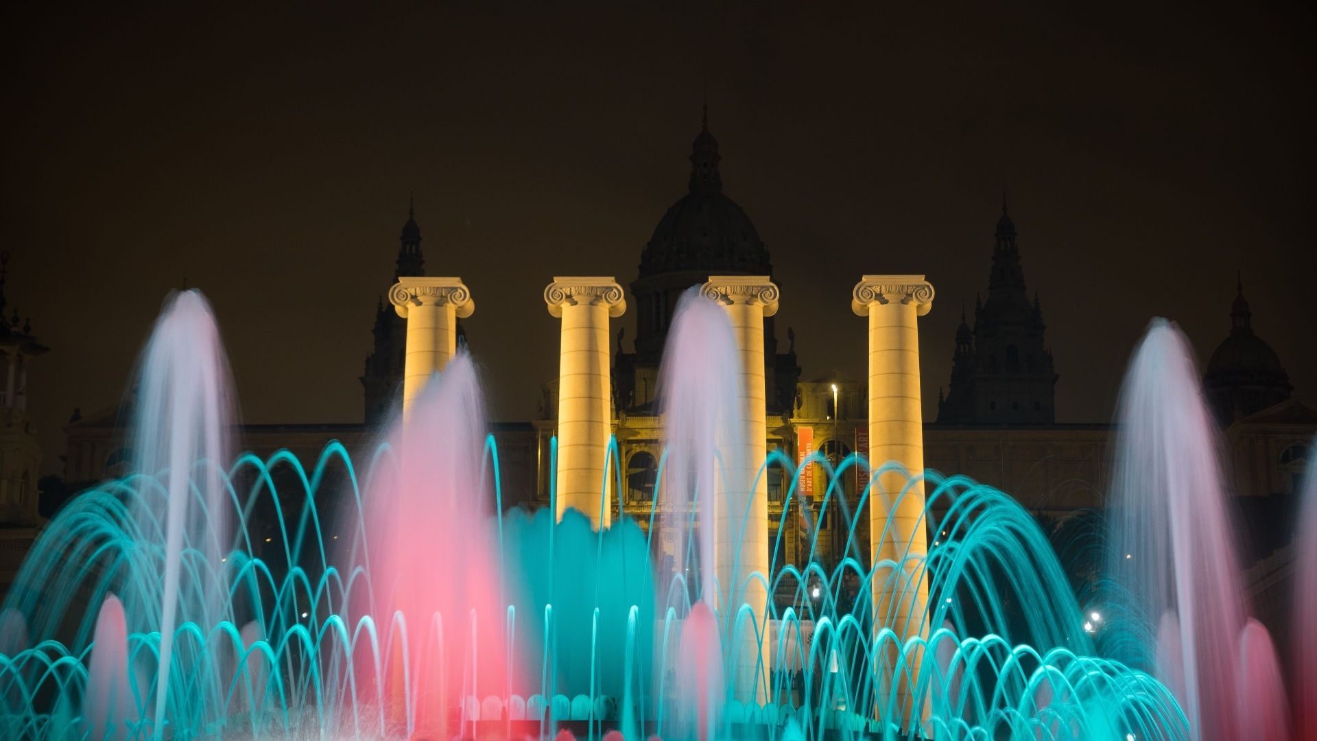 Old Town, Montjuic Castle, Cable Car and Magic Fountain show