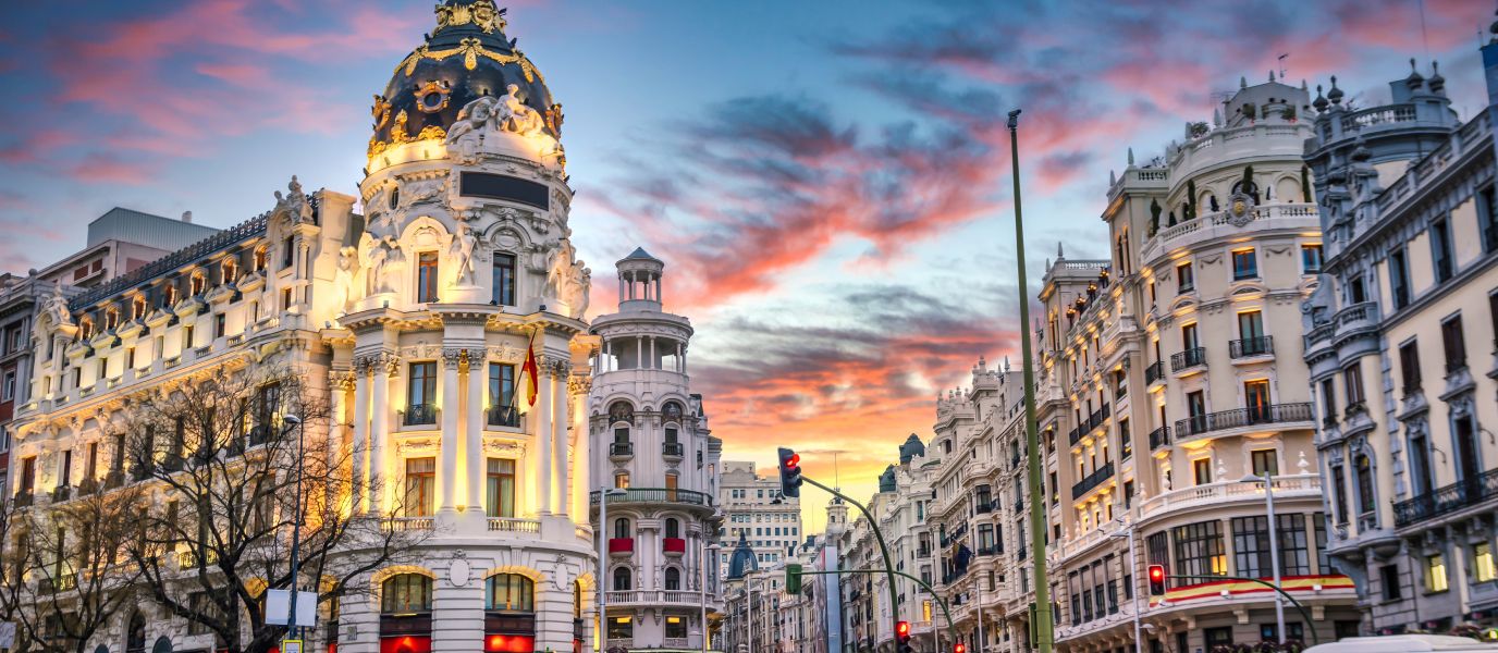 Royal Palace & Madrid Half-Day Small Group Tour with Hotel Pickup