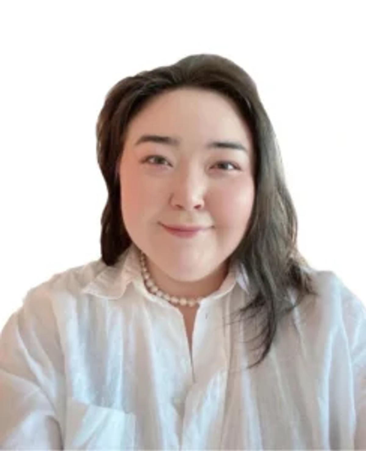 Qivioq Nivi Løvstrøm headshot