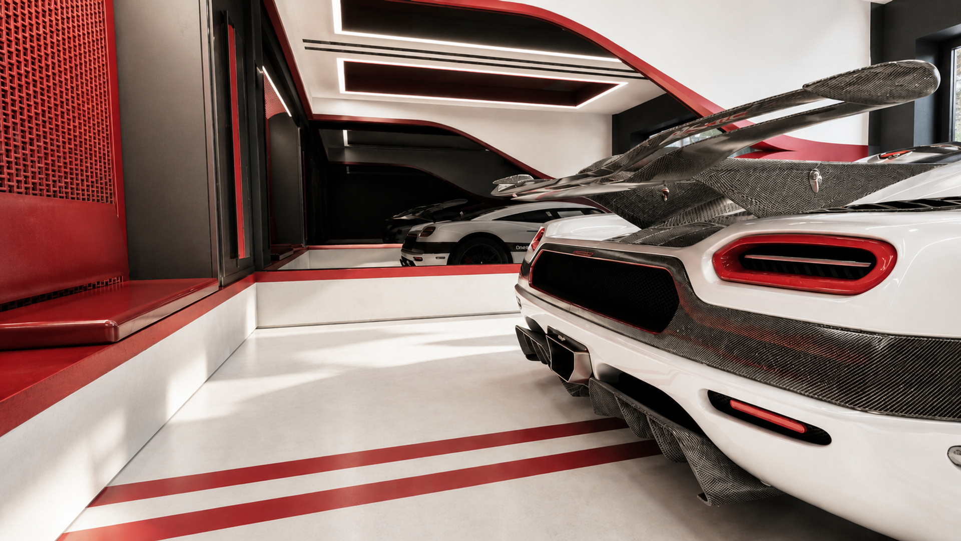 Red Ribbon — vue arrière de la Koenigsegg et de son aileron