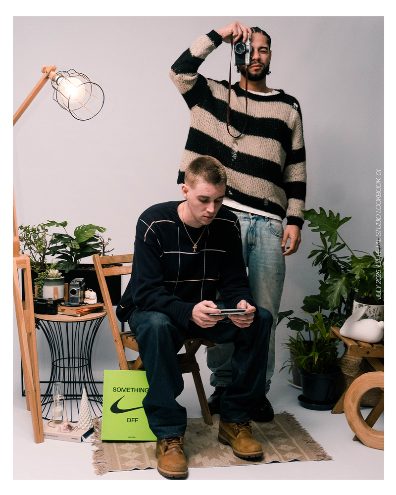 LOOKBOOK 1 - Gallery Image