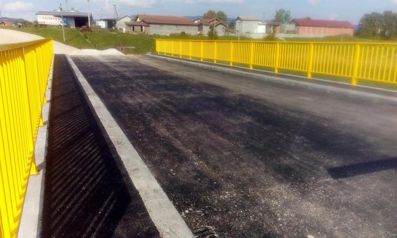 Most na rijeci Sapni, MZ Ulice