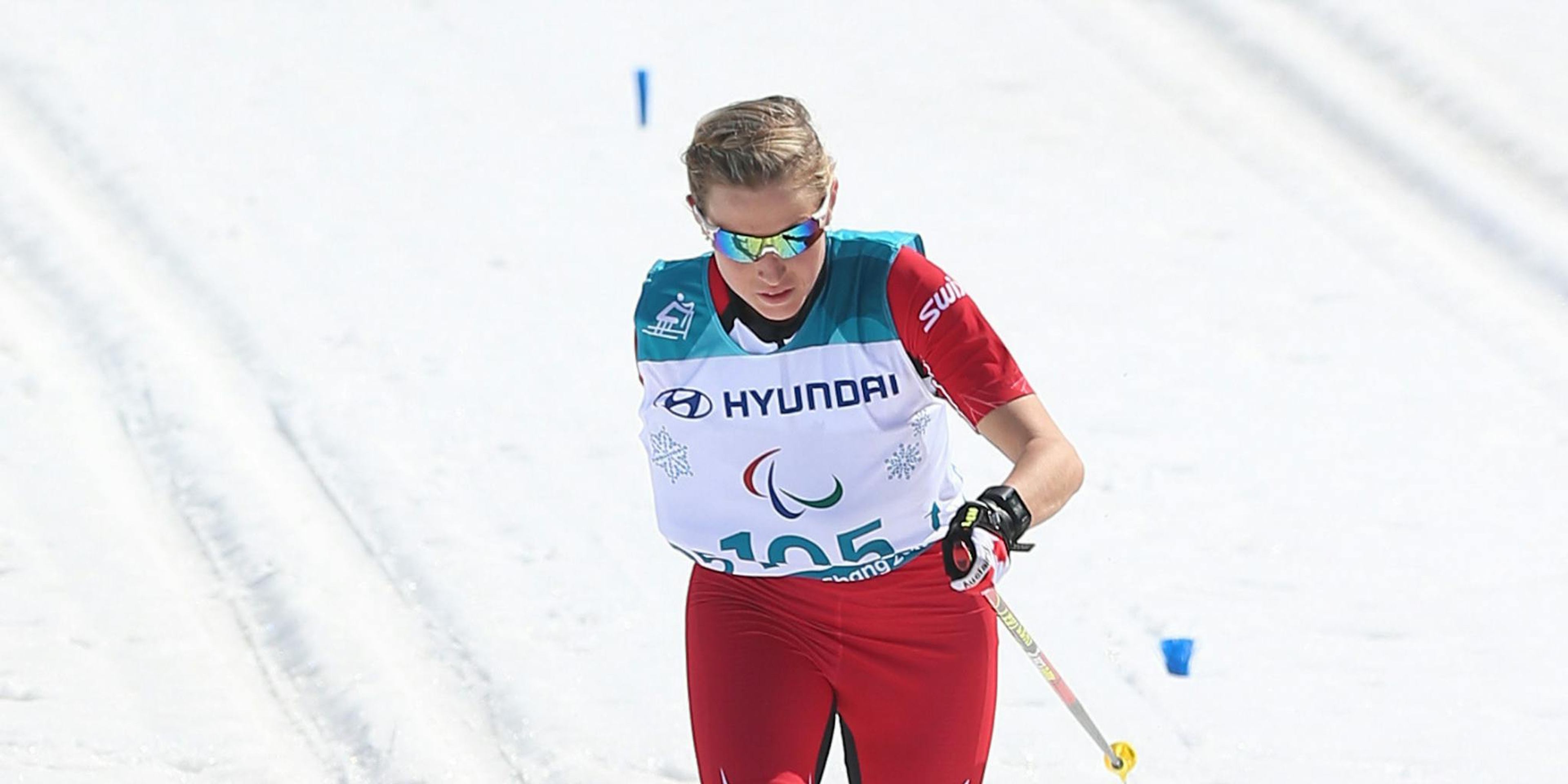 Emily Young competing in Para Cross-Country Skiing