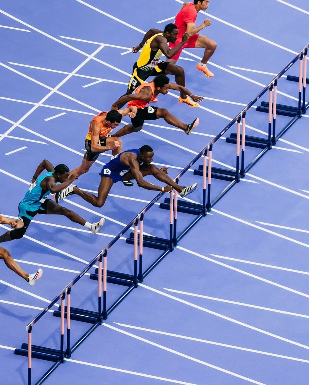 Grant Holloway competing in Track & Field