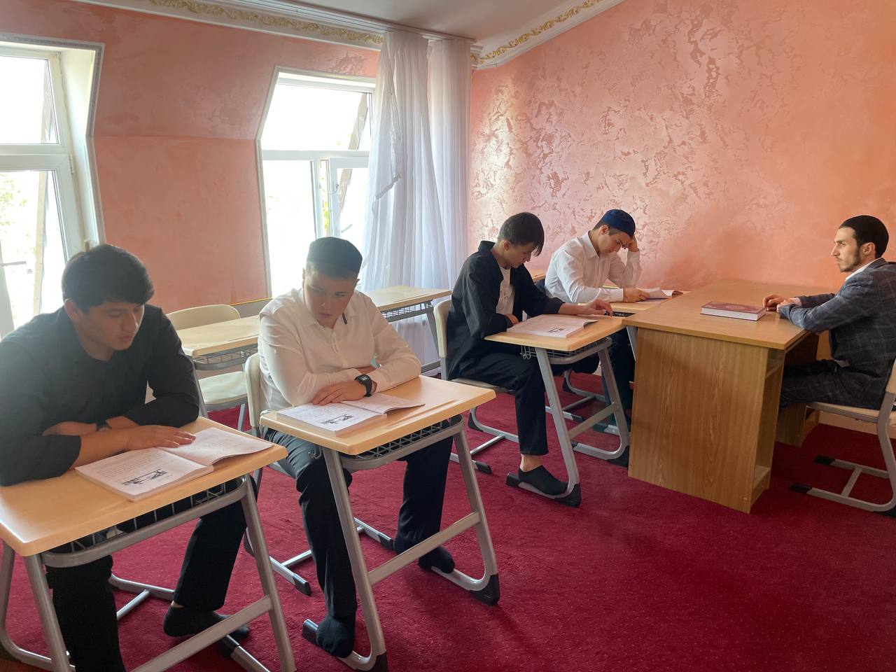 Первый учебный день.