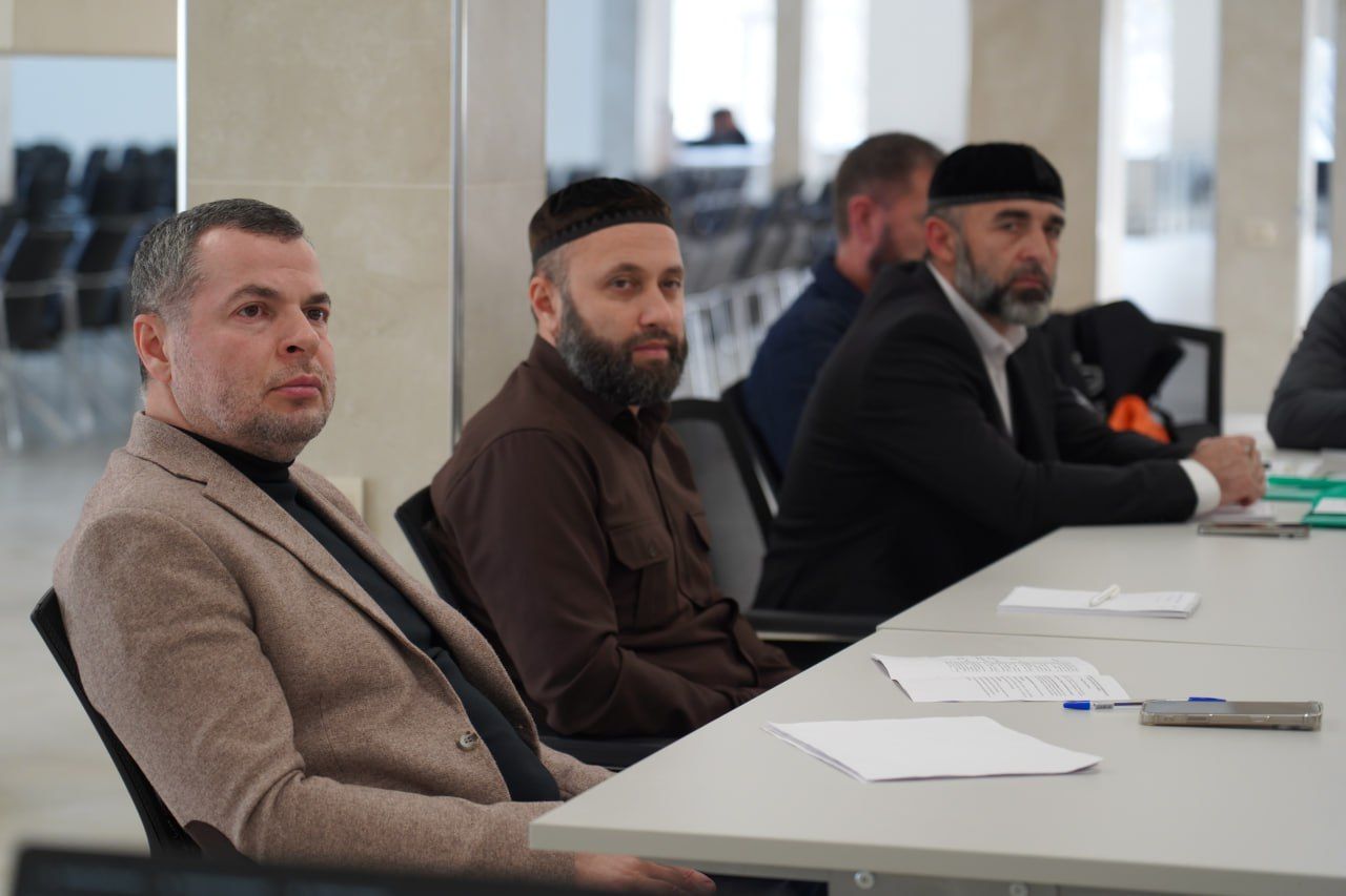 Преподаватели Республиканского Медресе приняли участие молодежном форуме на тему: «Россия наш общий дом».