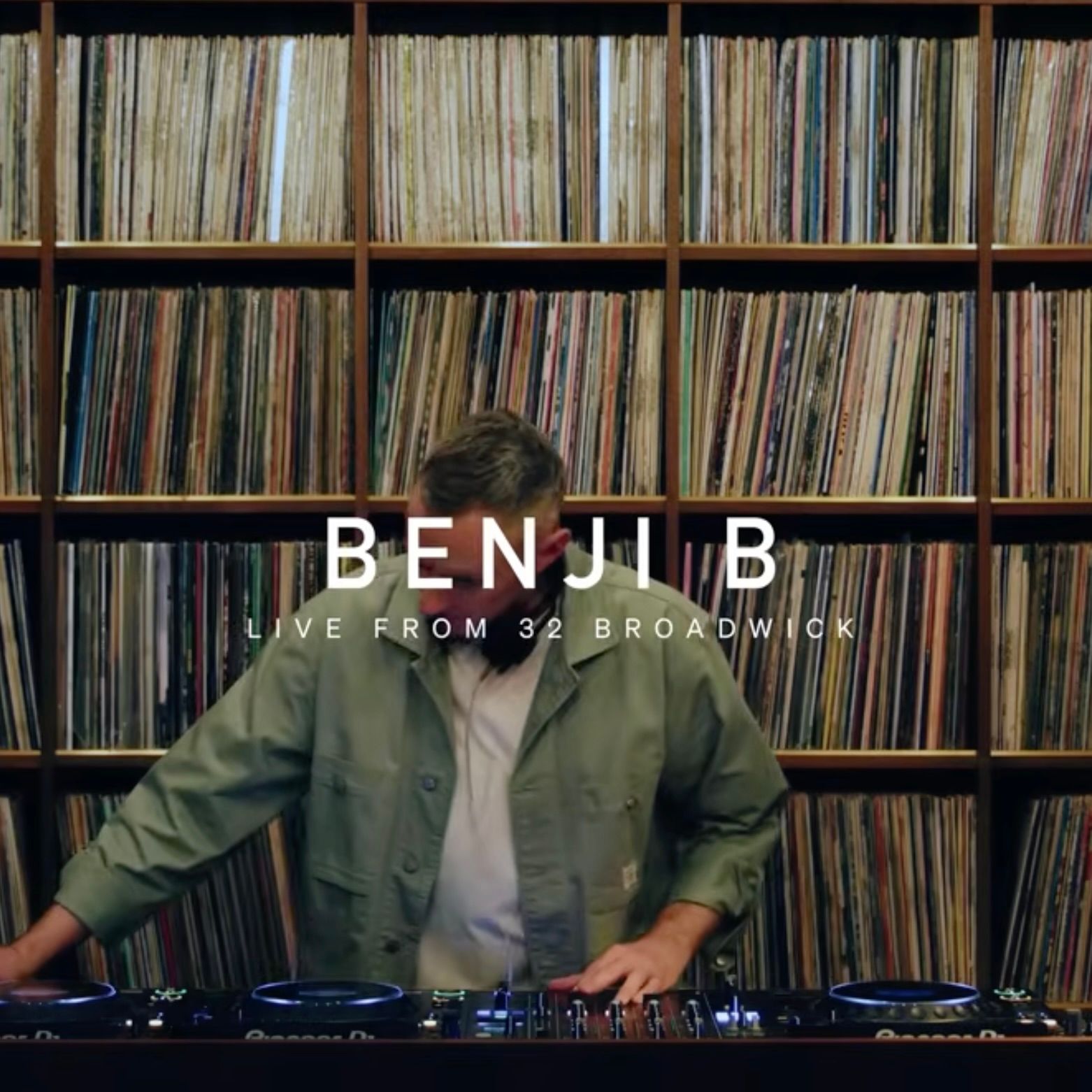 32 Broadwick - Aimé Leon Dore