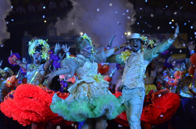 Moleka 100 Vergonha ganha festival de quadrilhas em Campina Grande