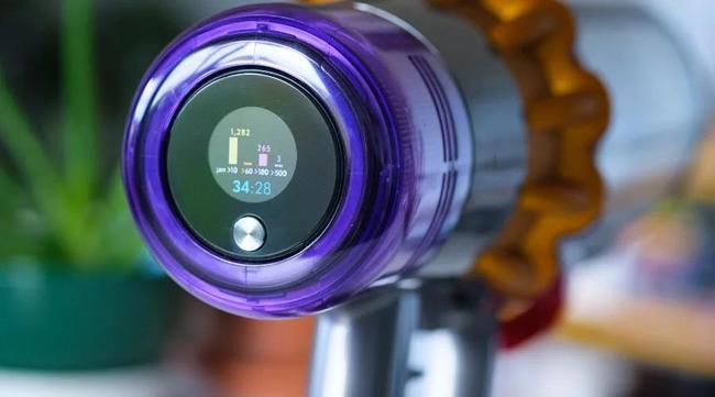 Dyson V15 Detect review