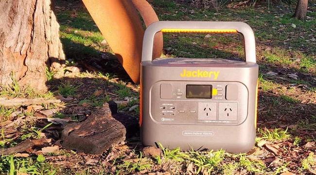 Jackery Explorer 1000 Pro