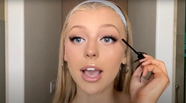 Loren Gray applying mascara in her Vogue Beauty Secrets video.