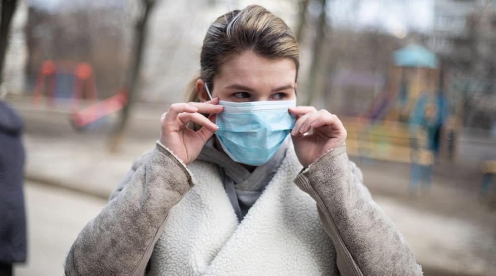 Woman wearing face mask