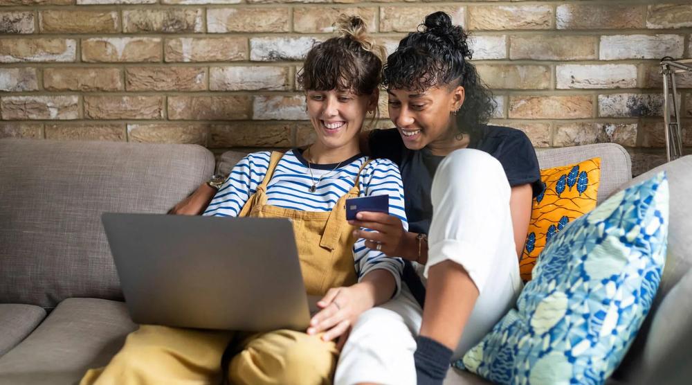 Online shopping statistics 2024