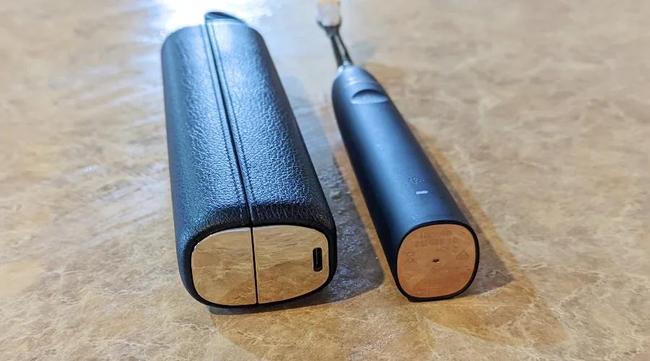 electric toothbrush