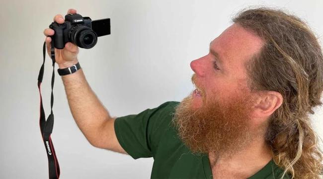 Canon EOS M50 Mark II review - in its case