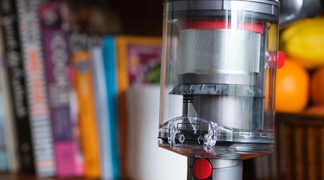 Dyson V12 Detect Slim review