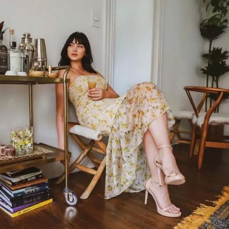 Picture not described: elliatt_ig_450x450.jpg Image: Instagram