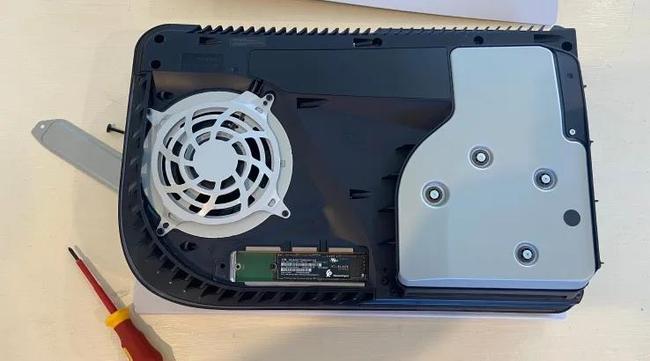 expand Ps5 storage 2