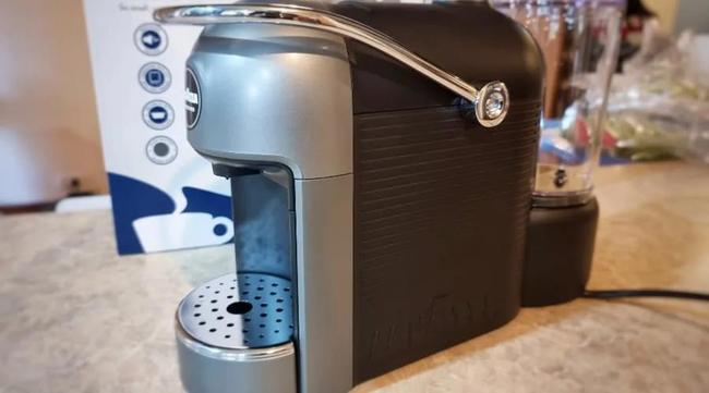 Lavazza Jolie Plus review