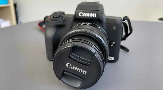 Canon EOS M50 Mark II review - in its case