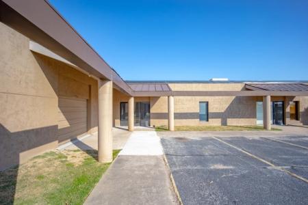 2278 Industrial Blvd, #119, Norman, OK 73069
