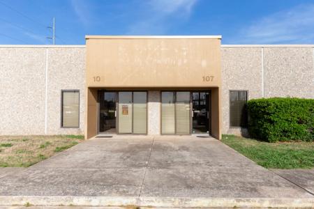 800 W Rock Creek Rd, STE 107, Norman, OK 73069