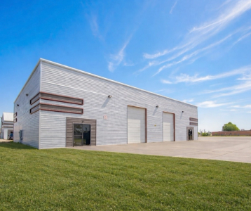 4415 SW 3rd St, Oklahoma City, OK 73108