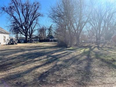 819 El Reno Ave, Chickasha, OK 73018