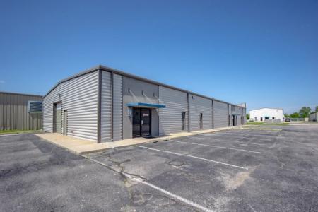 2845 Broce Dr, Suite B, Norman, OK 73072