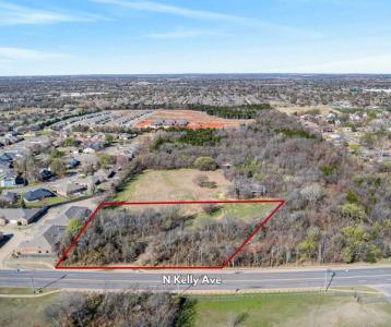N Kelly Ave, Tract 2, Edmond, OK 73003