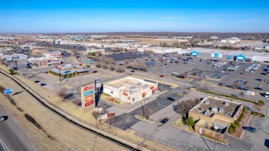 6100 SW 3rd St, Oklahoma City, OK 73129