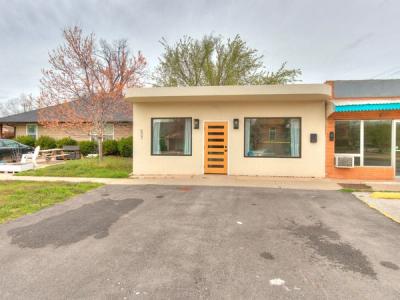 527 E Main Street, Norman, OK 73071