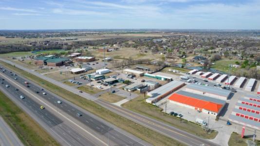3501-3601 S I-35 Service Rd, Moore, OK 73160