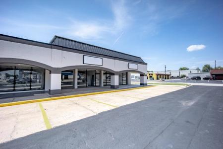 1042 N Flood Ave, Norman, OK 73069