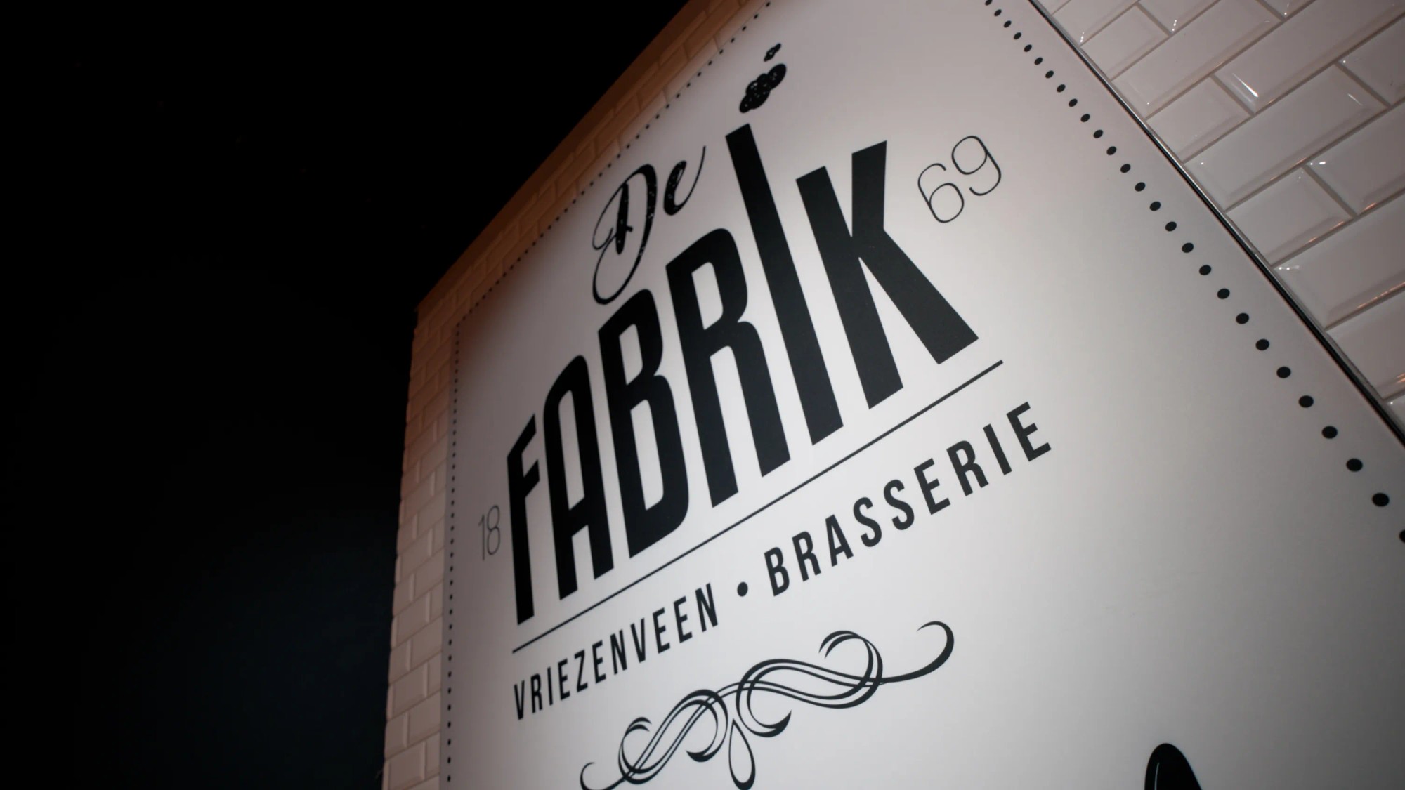 Restaurant in de showroom